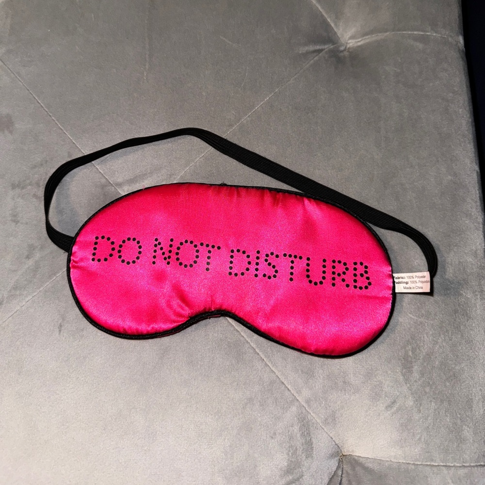 Do not disturb eye mask